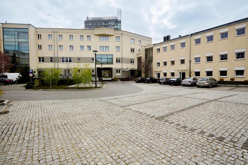 Centrum Okopowa 55 Варшава Екстериор снимка