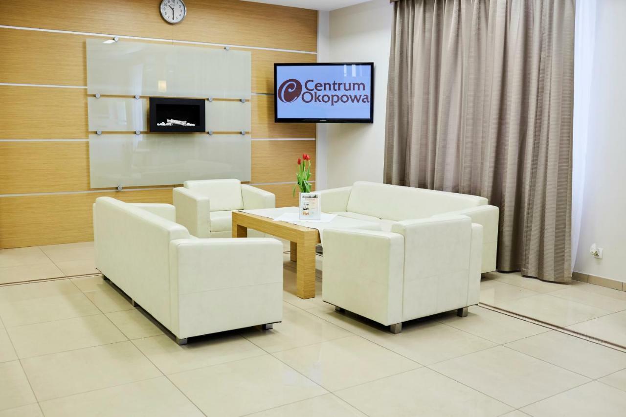 Centrum Okopowa 55 Варшава Екстериор снимка